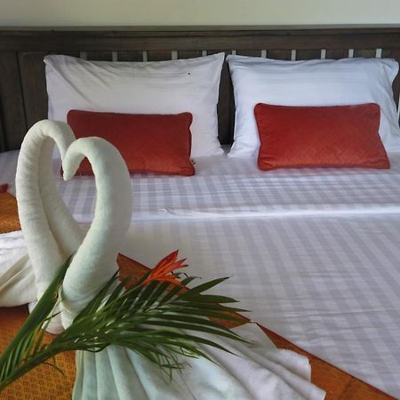 Koh Jum Coral Bay Resort Buitenkant foto