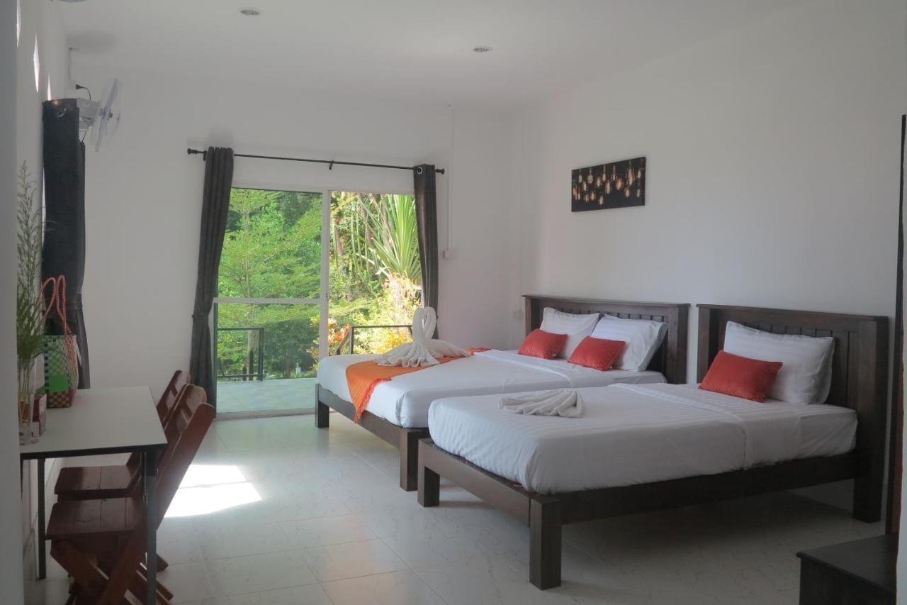 Koh Jum Coral Bay Resort Buitenkant foto