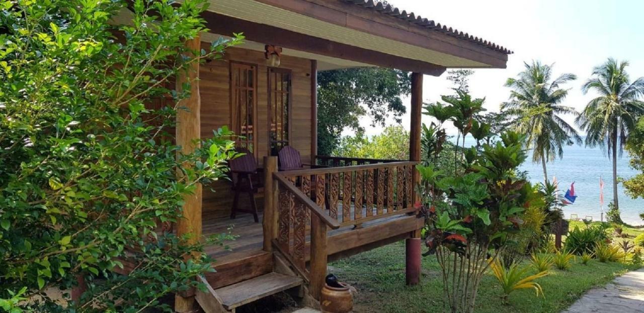 Koh Jum Coral Bay Resort Buitenkant foto