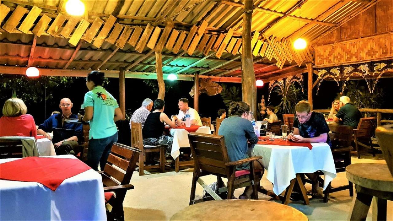 Koh Jum Coral Bay Resort Buitenkant foto