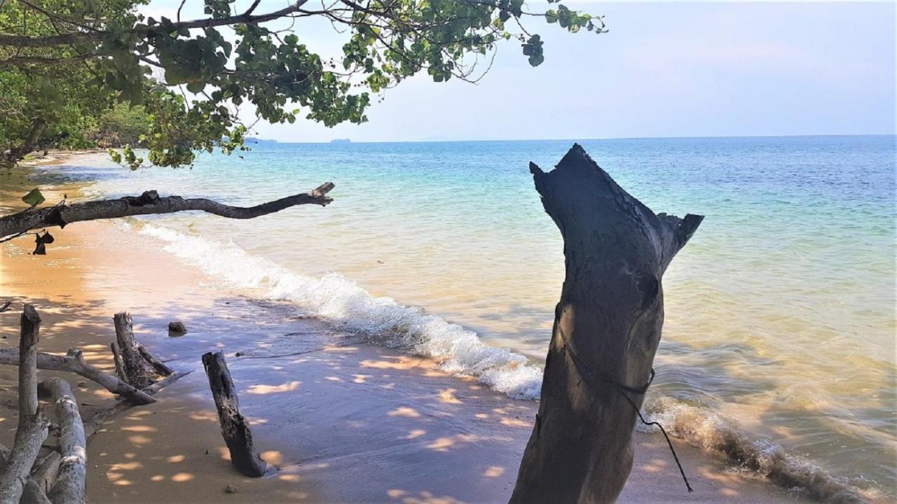 Koh Jum Coral Bay Resort Buitenkant foto