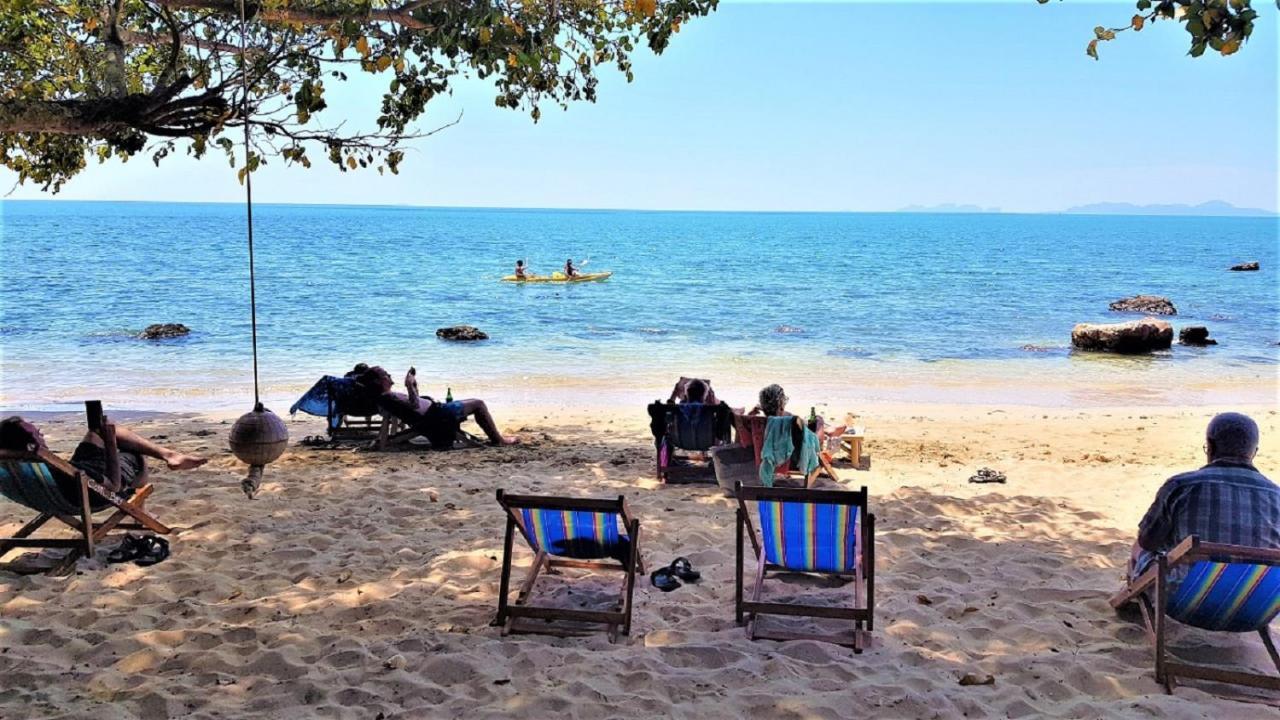 Koh Jum Coral Bay Resort Buitenkant foto