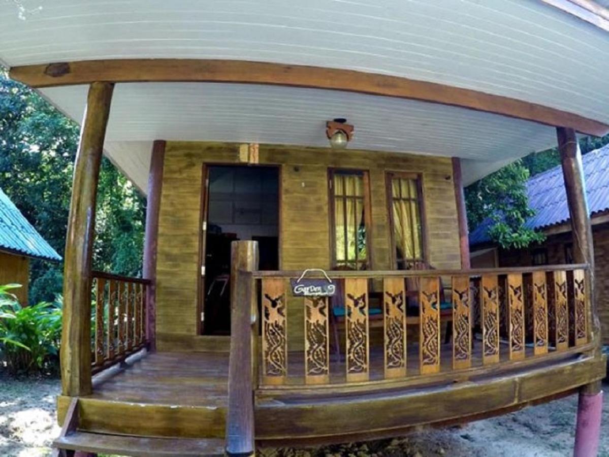 Koh Jum Coral Bay Resort Buitenkant foto